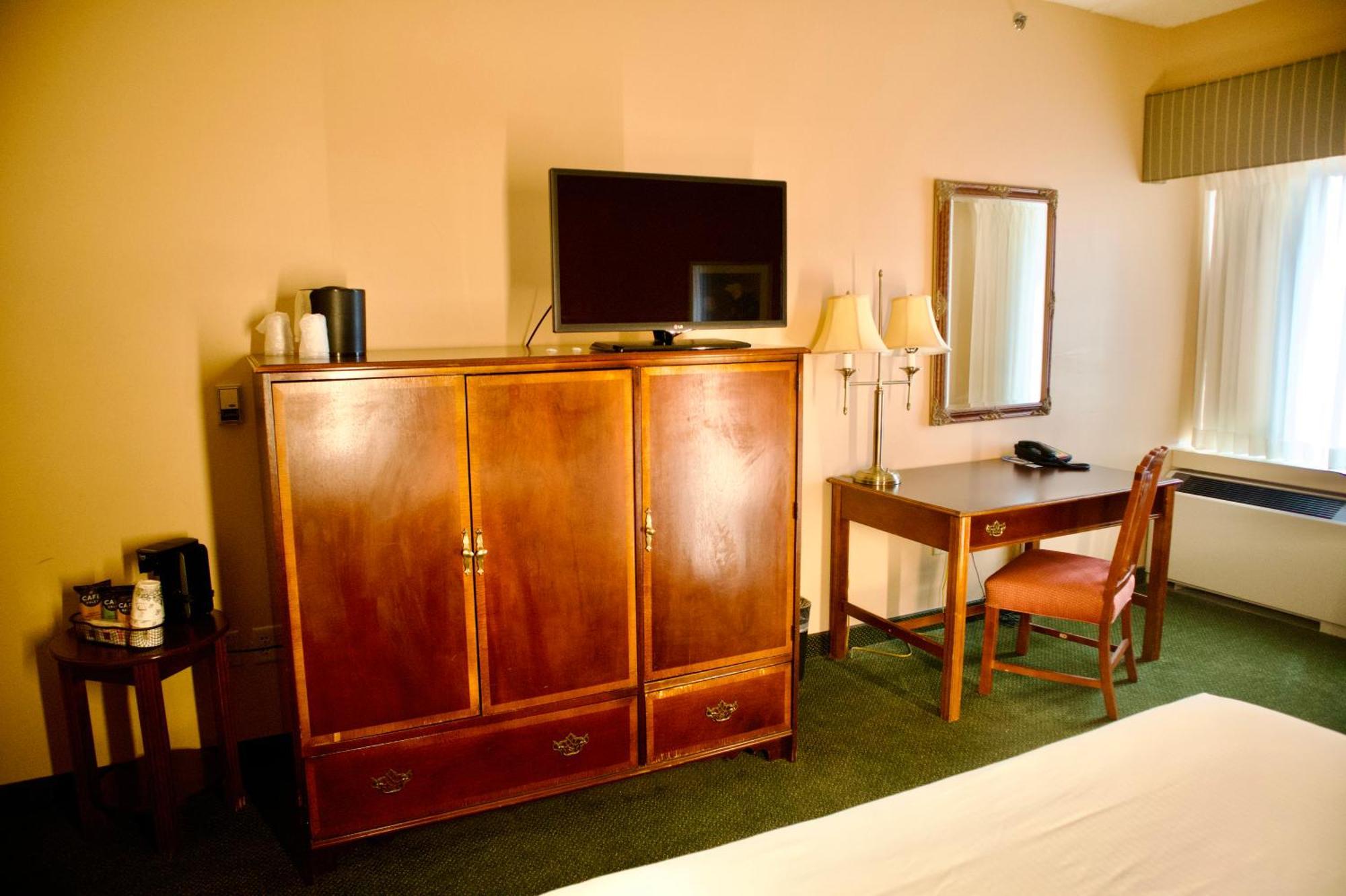 Hotel Mead Resorts & Conventions Center Wisconsin Rapids Kültér fotó